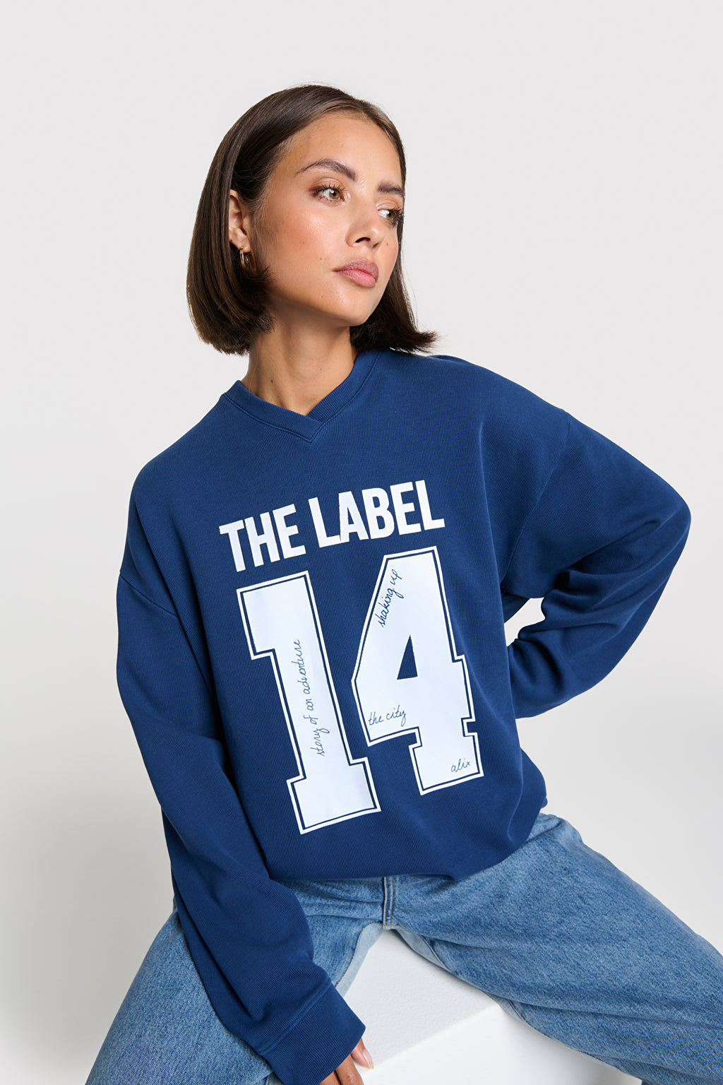 SPORTS SWEATER